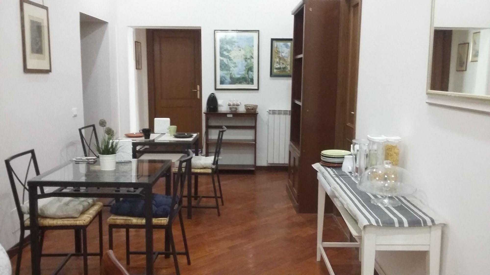 Living Rome Ottaviano B&B Exterior photo